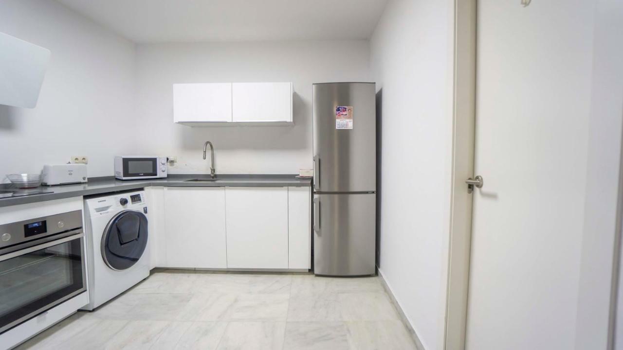 Rentalsevilla Espacioso Duplex En La Puerta Real المظهر الخارجي الصورة