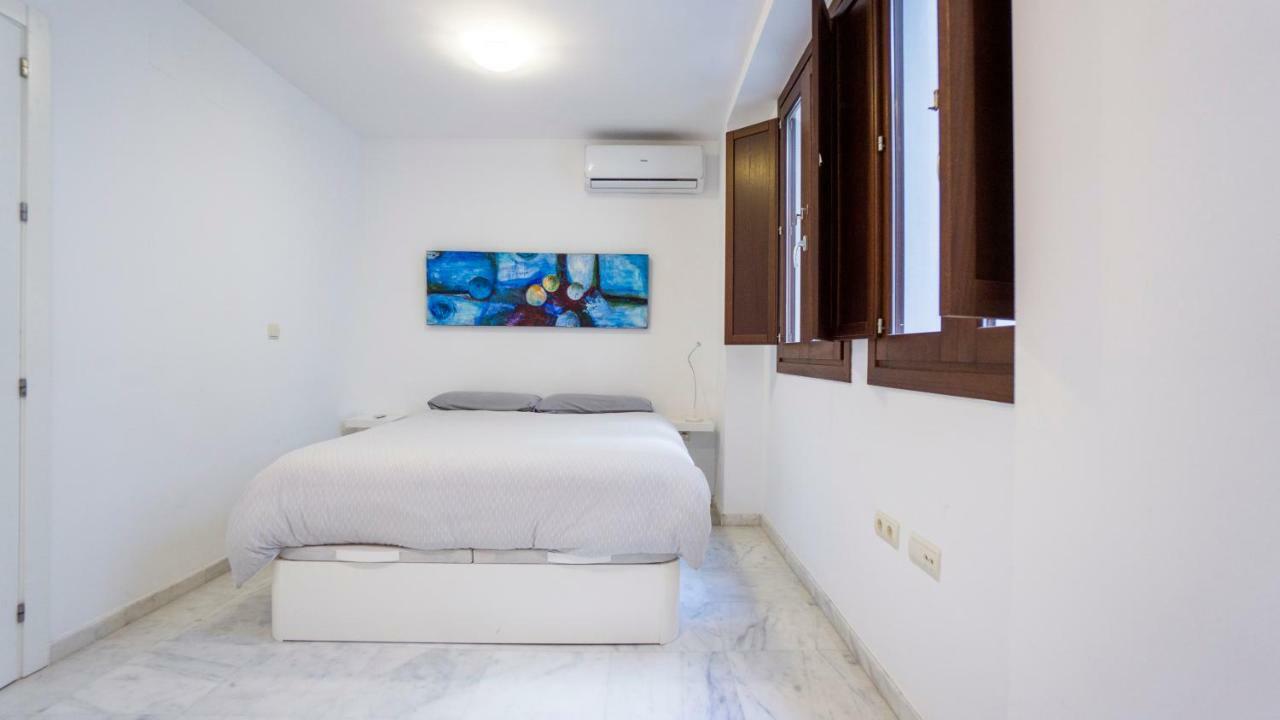 Rentalsevilla Espacioso Duplex En La Puerta Real المظهر الخارجي الصورة